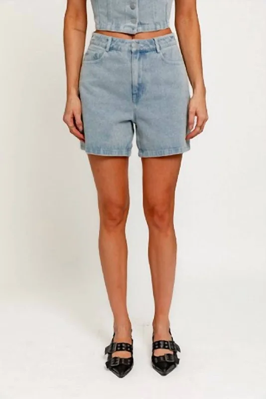 Mid Length Denim Shorts In Light Wash